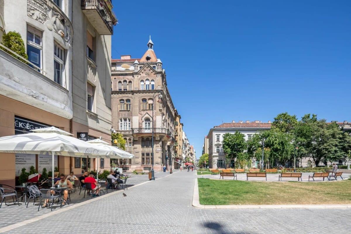 Cozy Apartment *Top* Location Budapeste Exterior foto